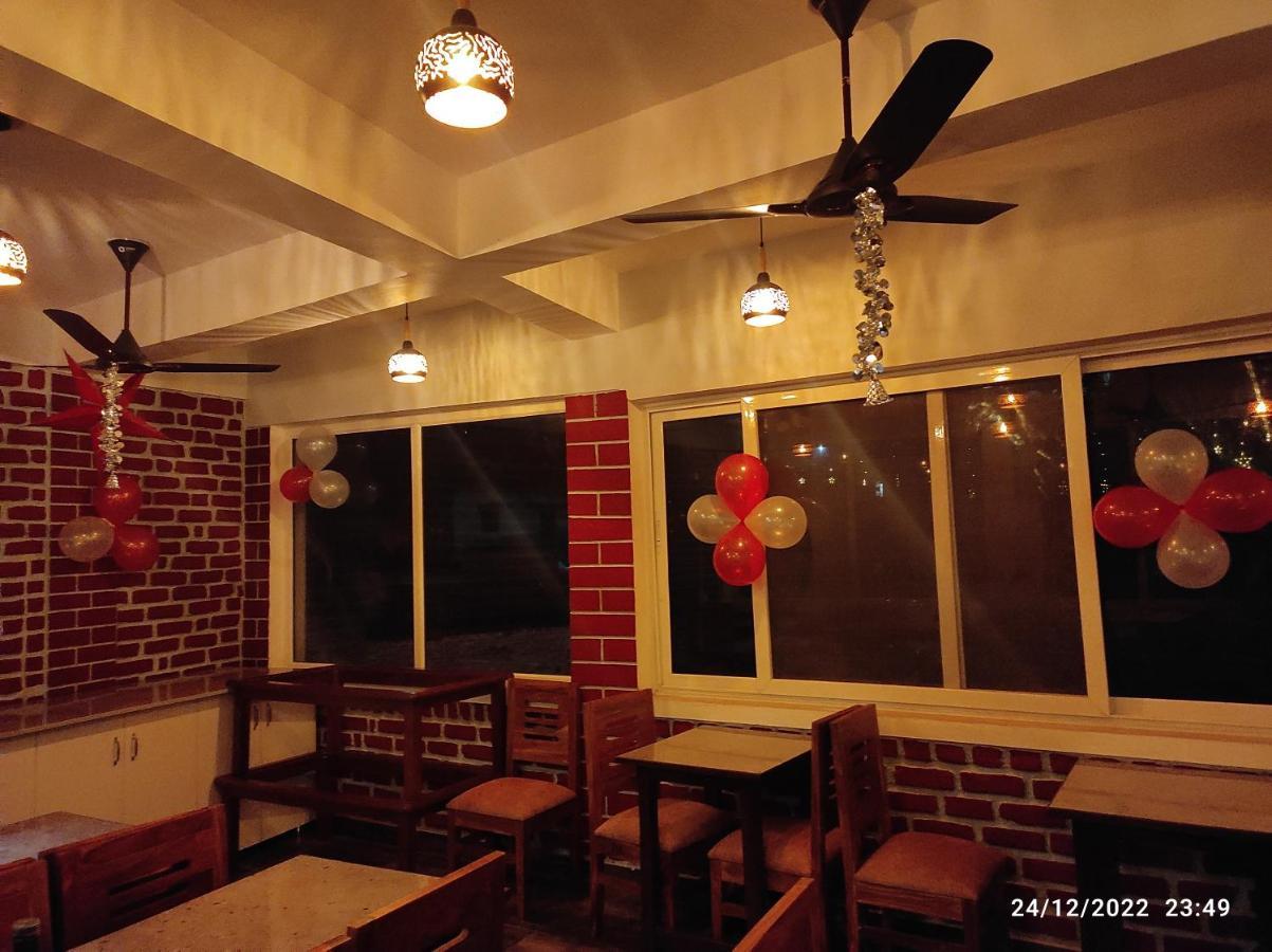 Hotel Studioz Sahastradhara Dehradun Exterior foto